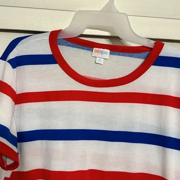 lularoe women’s red white blue tshirt short sleeve size XL - Picture 1 of 3
